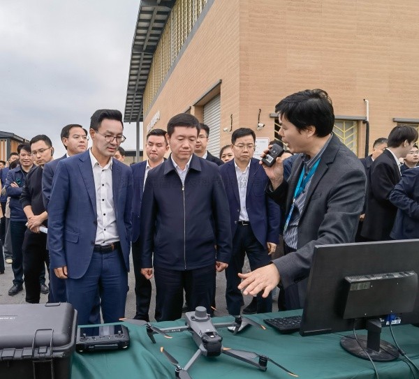 以“数智”技术为基，麻豆操逼视频筑智慧农业新高地