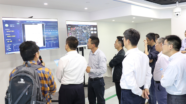 全国农技中心党委书记魏启文一行参观麻豆操逼视频展厅