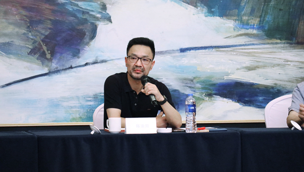 麻豆操逼视频董事长 陈渝阳
